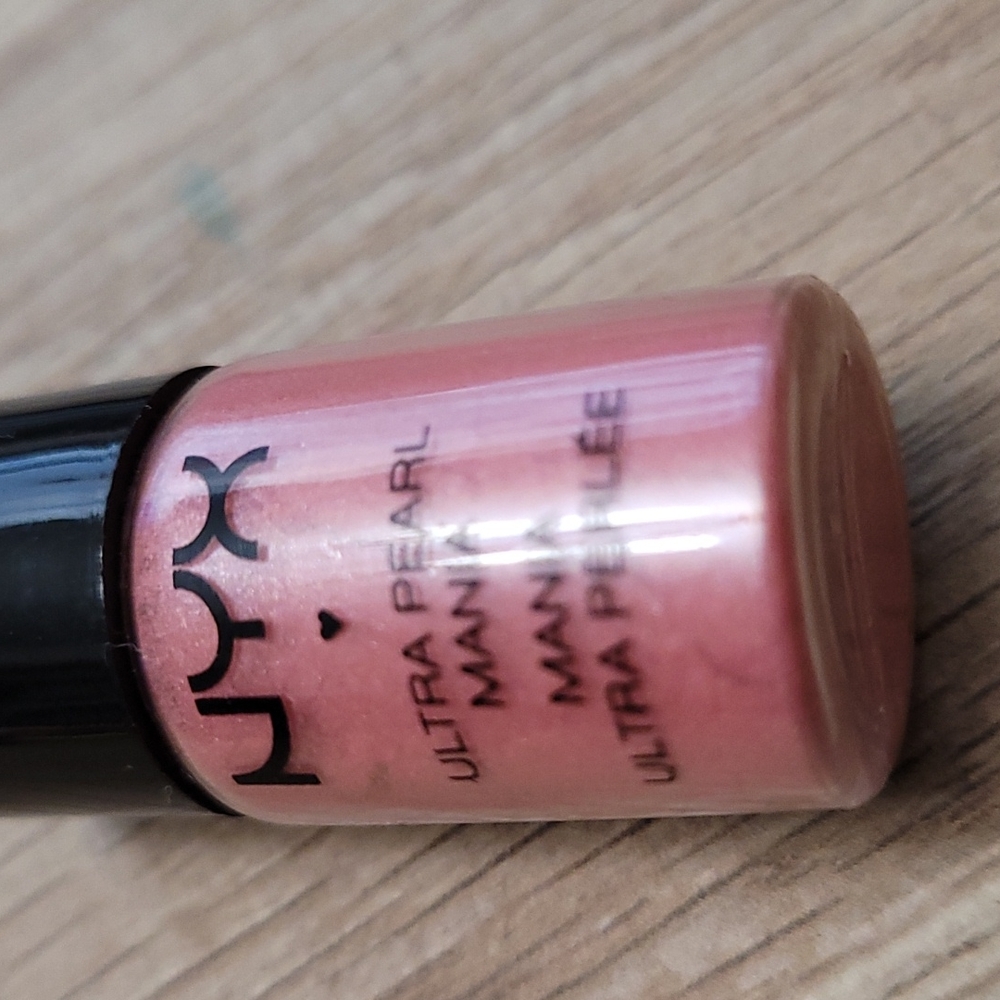 NYX Loose Pear Powder Very Pink Pearl LP27 New - Picture 2 of 7